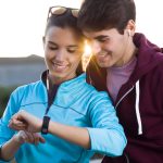 Cum să alegi cel mai bun ceas inteligent pentru copii și adolescenți în 2025