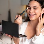 Cum să îți faci un machiaj office subtil