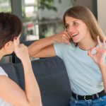 Emoții pozitive prin conversații liniștite