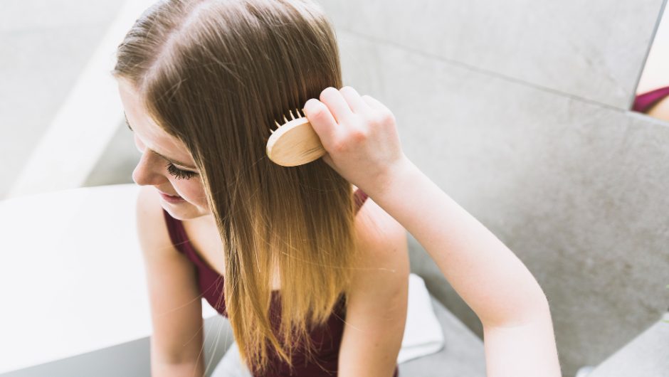 Cum să previi căderea părului