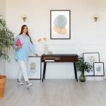 Idei pentru decorarea holului cu spații de depozitare ascunse