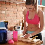 Proteinele la fiecare masă: beneficii reale sau modă trecătoare?