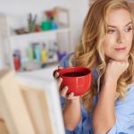 Cum să-ți simplifici diminețile pentru un start mai ușor