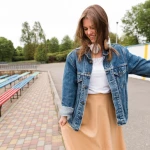 Jacheta cropped: Cum o alegi în funcție de lungimea pantalonilor